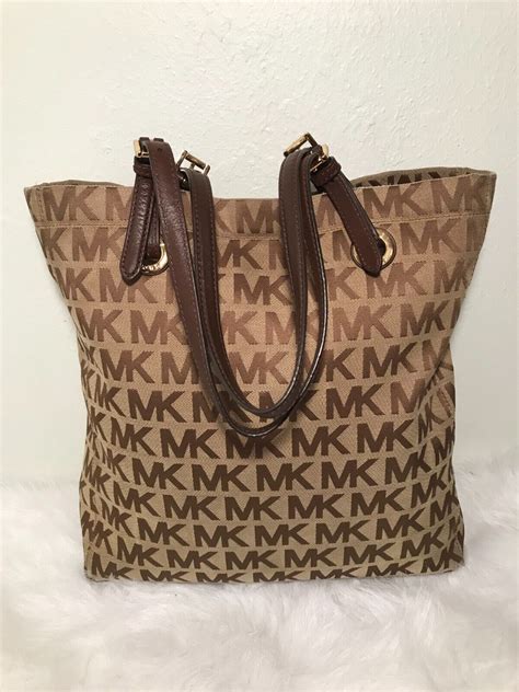 Michael Kors Khaki Black Kempton Signature Large Pocket 